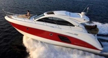 Vermietung Yacht Bénéteau mit Führerschein