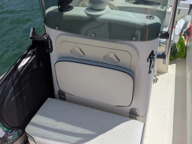 Schlauchboot mieten in Annecy zum besten Preis