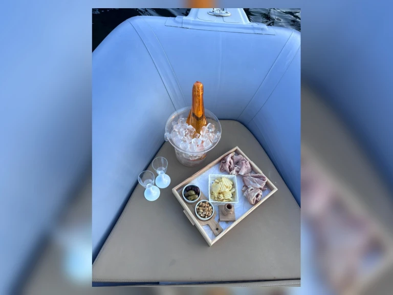Vermietung Schlauchboot Master mit Führerschein