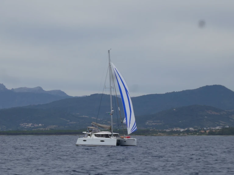 Fountaine Pajot Helia 44 Maestro mieten Canet-en-Roussillon