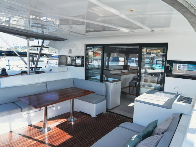 YachtCharter in Es Jondal - Excess Excess 15 auf SamBoat