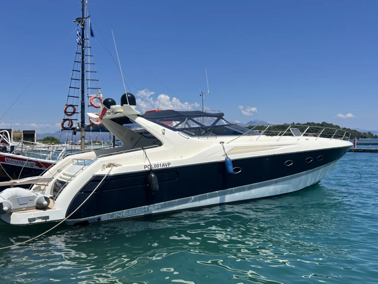 Ein Sunseeker Camargue 55 mieten in Nidri