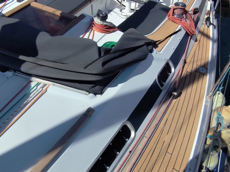 Segelboot mieten in Athen zum besten Preis