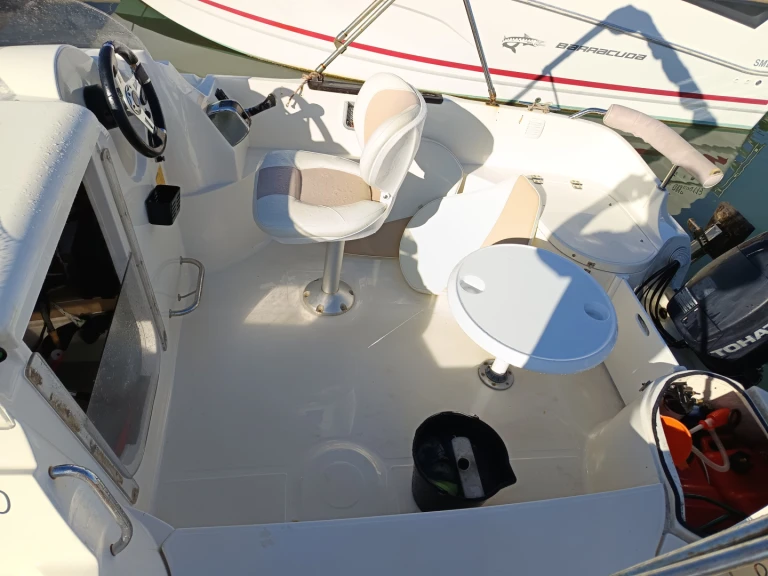 YachtCharter in Le Barcarès - Quicksilver Activ 470 Cabin auf SamBoat