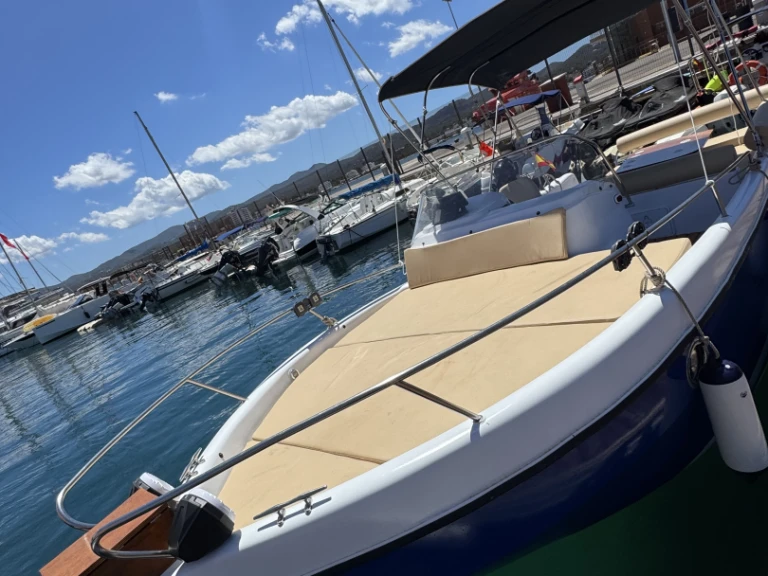 Motorboot mieten in San Antonio Port zum besten Preis