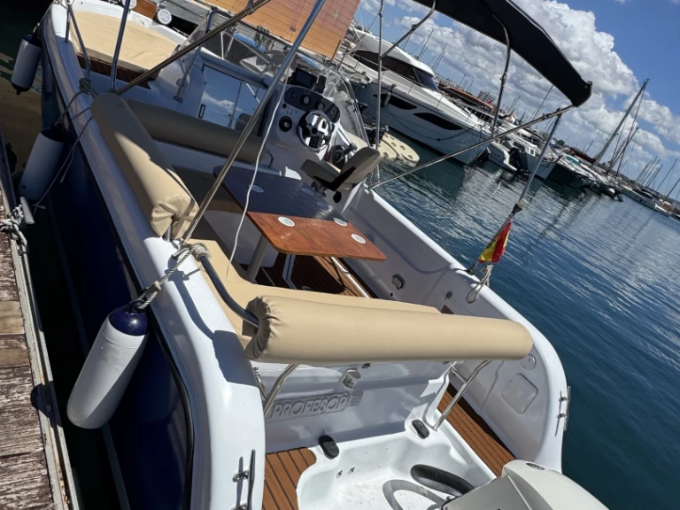 Boot mieten San Antonio Port günstig MLS 705 BP