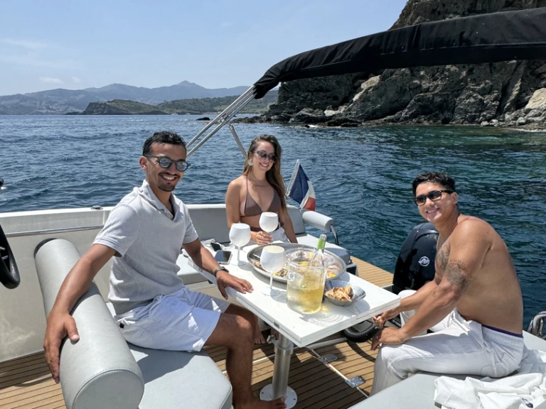 Motorboot mieten in Argelès-sur-Mer zum besten Preis
