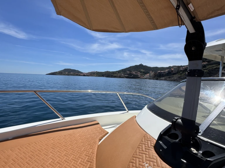 Boot mieten Argelès-sur-Mer günstig HURACAN 9.8