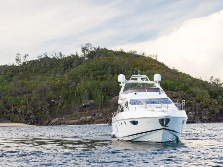 Azimut Azimut 68 mieten Mahé