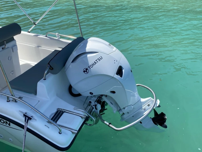 Ein Poseidon BLU WATER 185 mieten in Meillerie