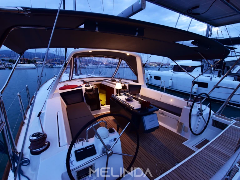 Ein Bénéteau Oceanis 45 mieten in Lefkáda