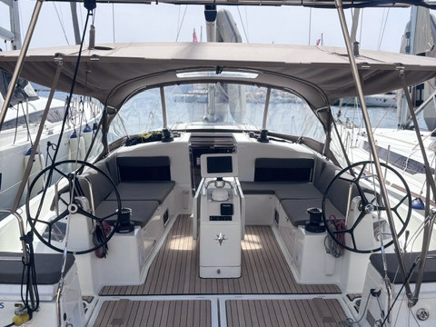 Segelboot mieten in Lavrion zum besten Preis