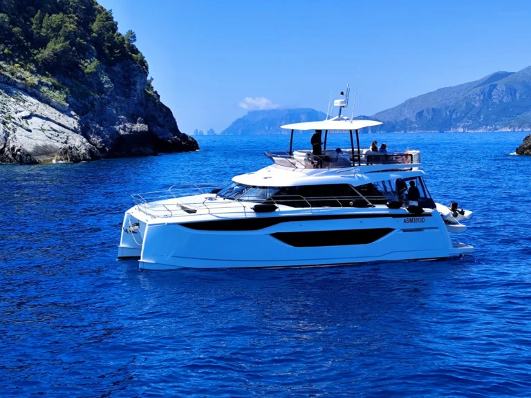 Prestige Prestige M48 mieten Salerno