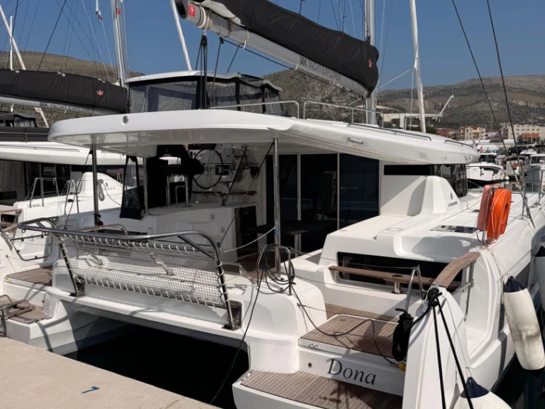 Katamaran mit oder ohne Skipper Lagoon mieten in Seget Donji