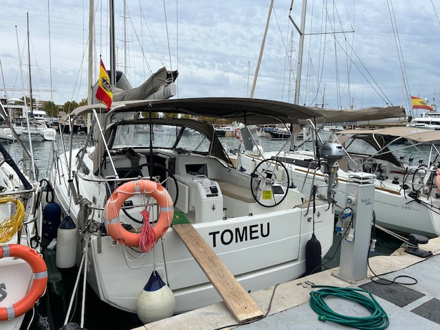 YachtCharter in Palma de Mallorca - Jeanneau Sun Odyssey 410 auf SamBoat