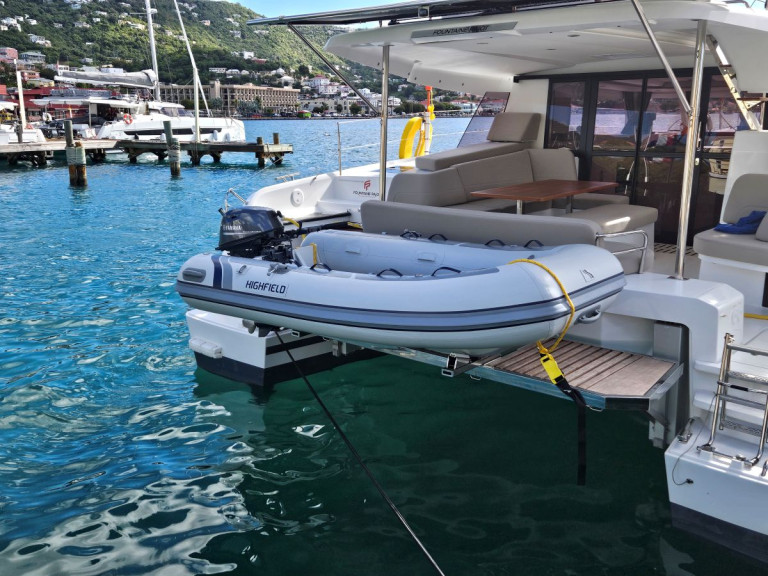 Ein Fountaine Pajot Fountaine Pajot FP 41 Maesto 3  mieten in Frenchtown