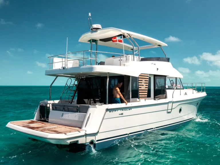 Motorboot mieten in Capri - Bénéteau Swift Trawler 48