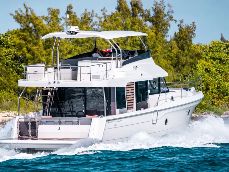 Bootsverleih Bénéteau Swift Trawler 48 Capri Samboat