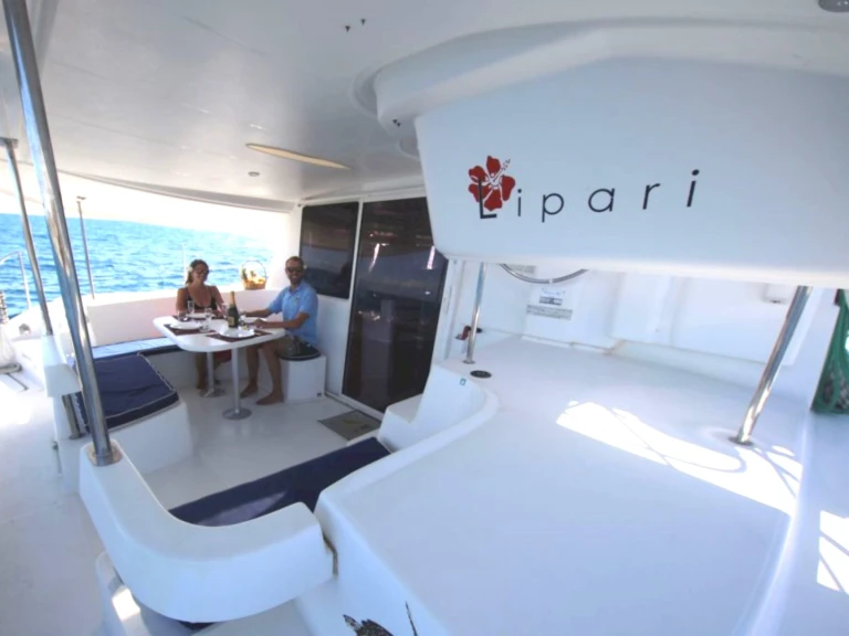 Bootsverleih Fountaine Pajot Lipari 41 Nosy Be Samboat