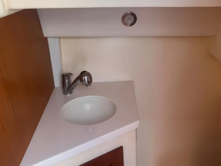 Ein GIUPEX MARINE 23 WA mieten in Salerno