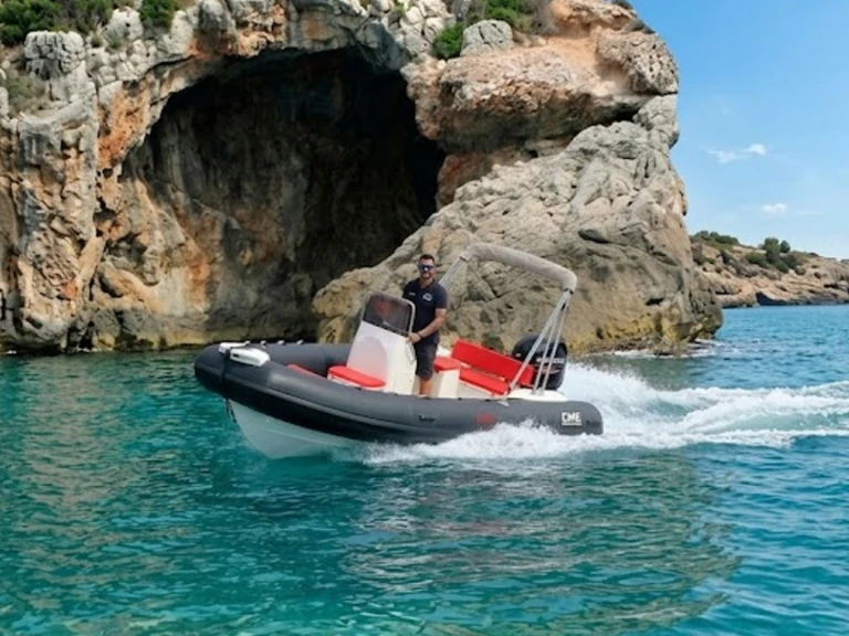 Schlauchboot mieten in Alghero zum besten Preis