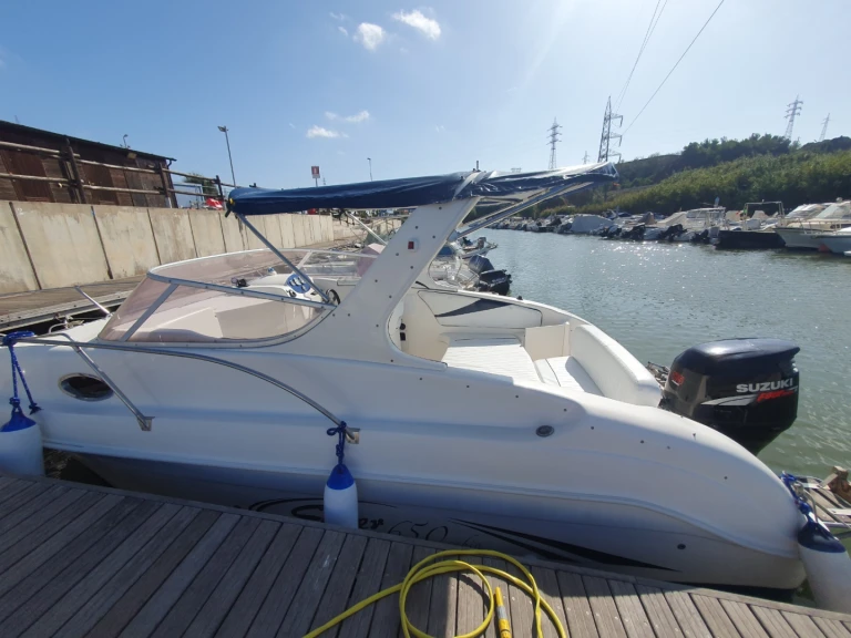 Vermietung Motorboot Saver mit Führerschein