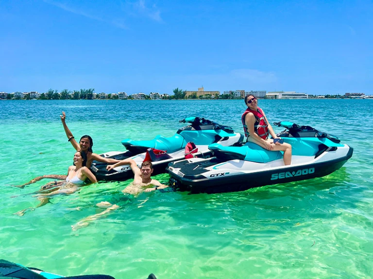 Jetski mit oder ohne Skipper Sea-Doo mieten in Les Issambres