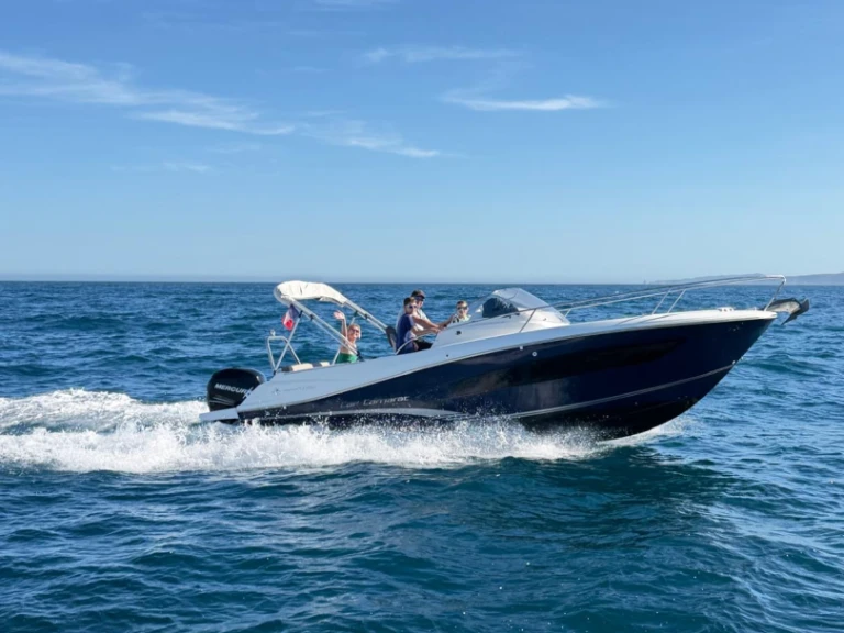 YachtCharter in Empuriabrava - Jeanneau Cap Camarat 7.5 WA Serie 2 auf SamBoat