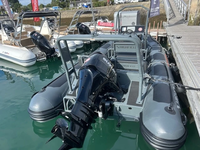 Schlauchboot mieten in La Trinité-sur-Mer - Highfield HIGHFIELD 54 PATROL COASTER