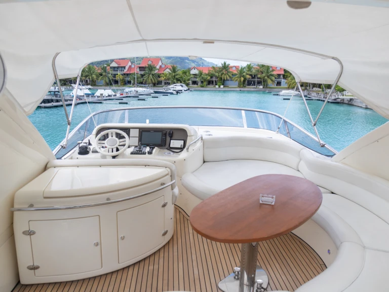 Vermietung Motorboot Azimut mit Führerschein