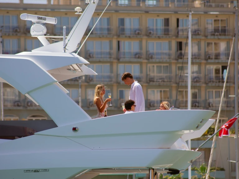 Bootsverleih Sunseeker Manhattan 66 St. Julian's Samboat