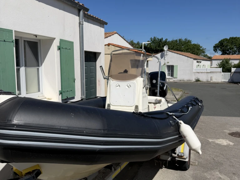 Bootsverleih Bombard Sunrider 550 La Cotinière Samboat