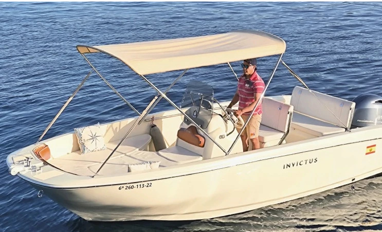 YachtCharter in Club Nàutic Santa Ponsa - Invictus  FX 190 auf SamBoat