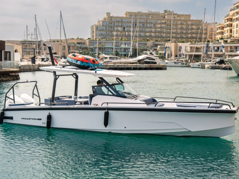 Vermietung Motorboot Axopar mit Führerschein