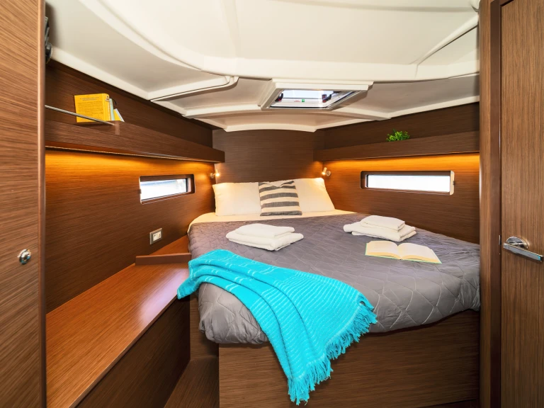 Bénéteau Oceanis 40.1 mieten Lefkáda