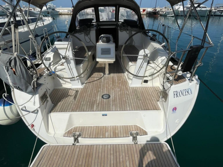 YachtCharter in Punta Ala - Bavaria Cruiser 37 auf SamBoat