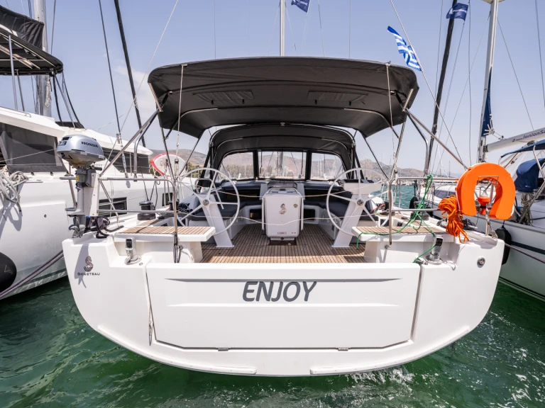 Vermietung Segelboot Bénéteau mit Führerschein