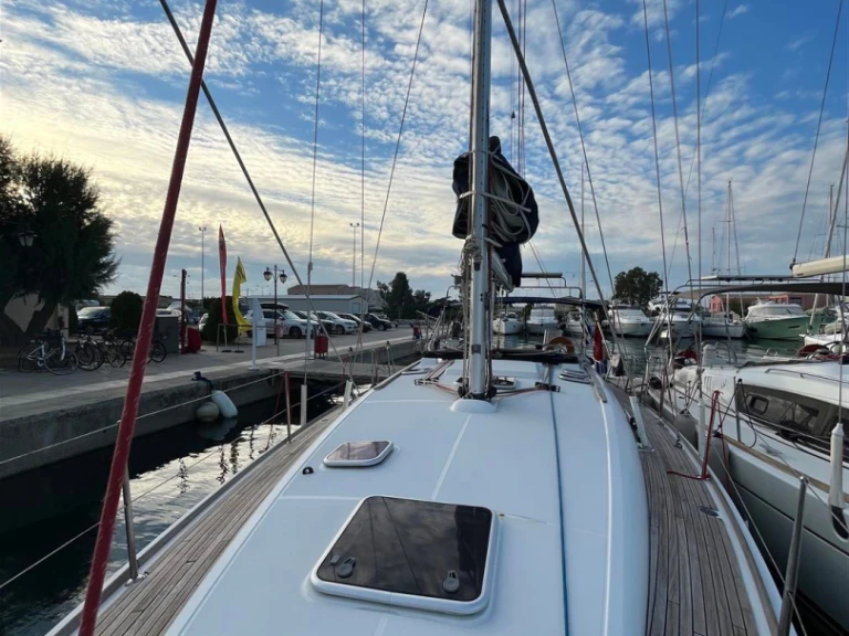 Bootsverleih Jeanneau Sun Odyssey 42 i Performance Póros (City) Samboat