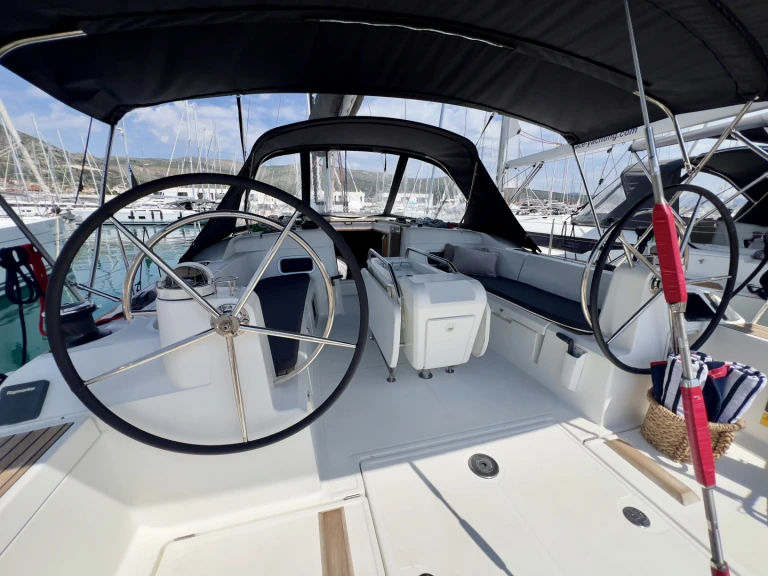 Boot mieten Seget Donji günstig Sun Odyssey 479