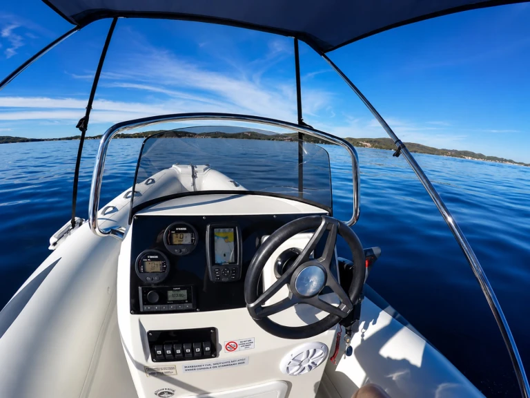 Vermietung Schlauchboot Bsc mit Führerschein