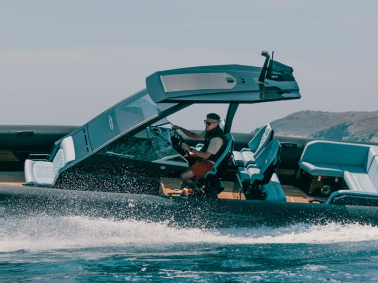 Schlauchboot mit oder ohne Skipper Technohull mieten in Kýthnos (City)