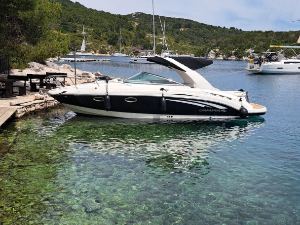 Ein Chaparral 275 ssi mieten in Split