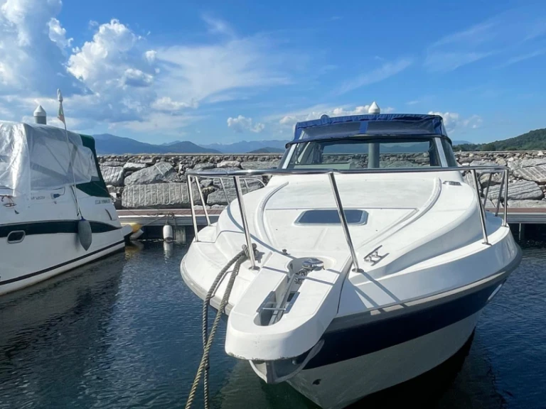 Vermietung Motorboot Cranchi mit Führerschein