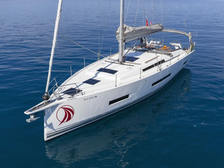 Segelboot mit oder ohne Skipper Hanse mieten in Sukošan