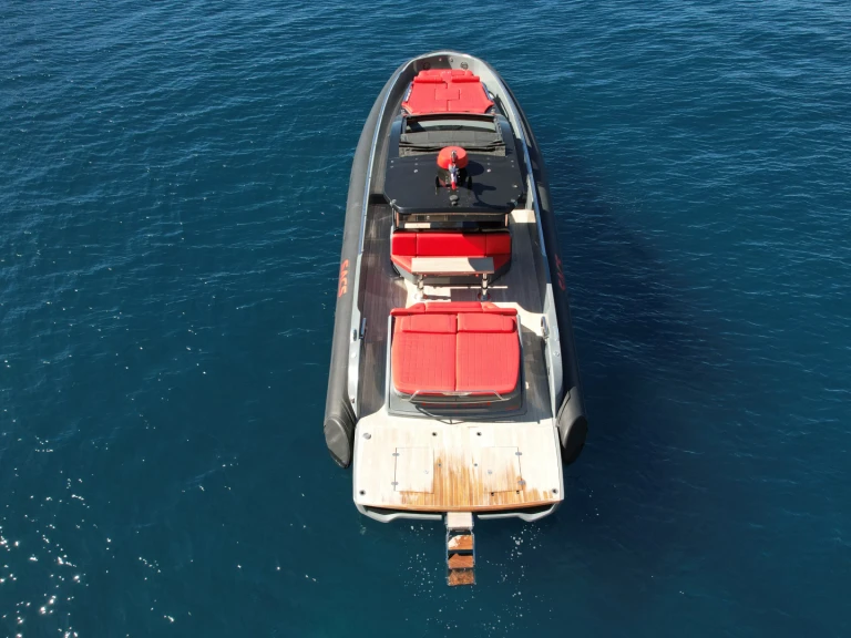 YachtCharter in Beaulieu-sur-Mer - Sacs Rebel 47 Open auf SamBoat