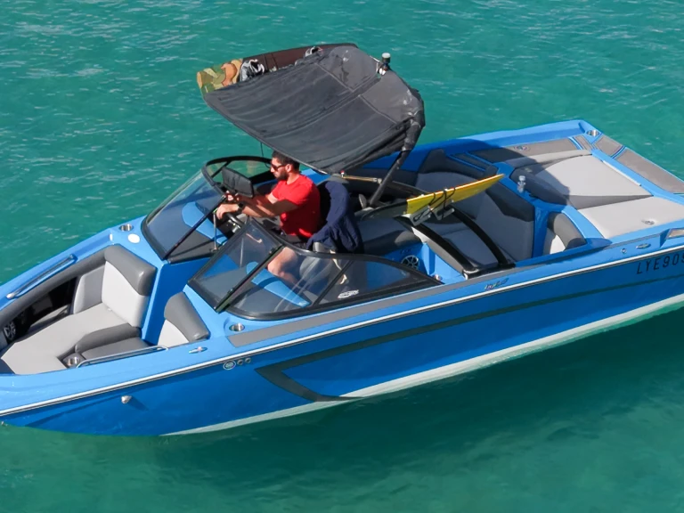 Boot mieten Annecy günstig Tige R20