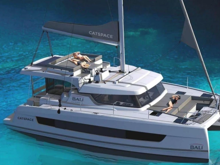 Boot mieten Arbatax Port günstig Bali Catspace Voile