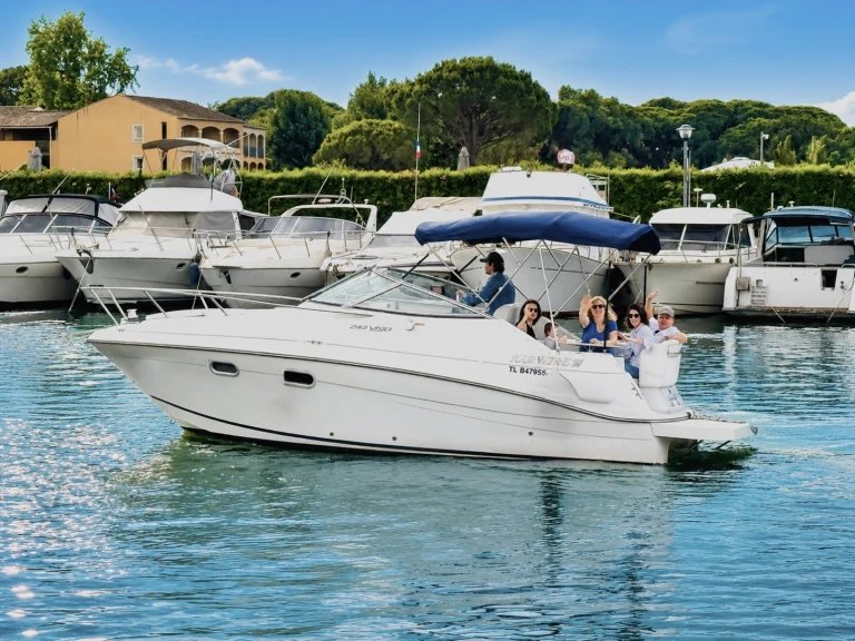 Motorboot mit oder ohne Skipper Four Winns mieten in Saint-Raphaël