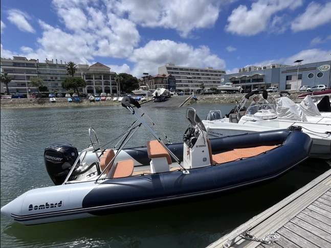 Bombard Sunrider 650 mieten Arcachon