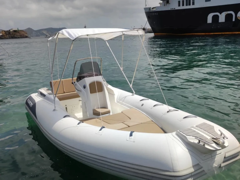 YachtCharter in Ponza - Kardis Kardis Fox 570 auf SamBoat